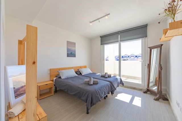 2 soveværelse Penthouse til salg i Tarifa med swimmingpool garage - € 620.000 (Ref: 9169469)