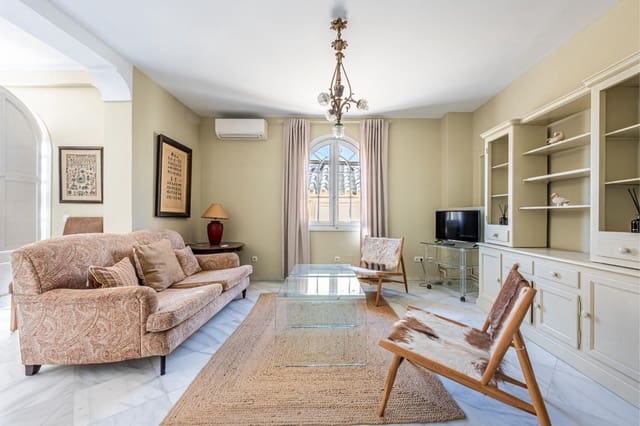 3 sovrum Takvåning till salu i La Malagueta, Málaga stad med garage - 1 570 000 € (Ref: 9204427)