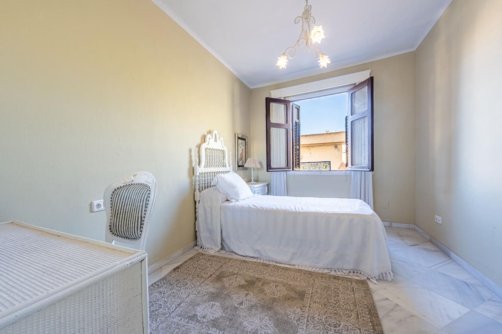 3 soveværelse Penthouse til salg i Malaga by med garage - € 1.570.000 (Ref: 9204427)