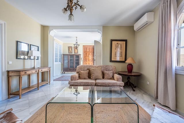 3 sovrum Takvåning till salu i La Malagueta, Málaga stad med garage - 1 570 000 € (Ref: 9204427)