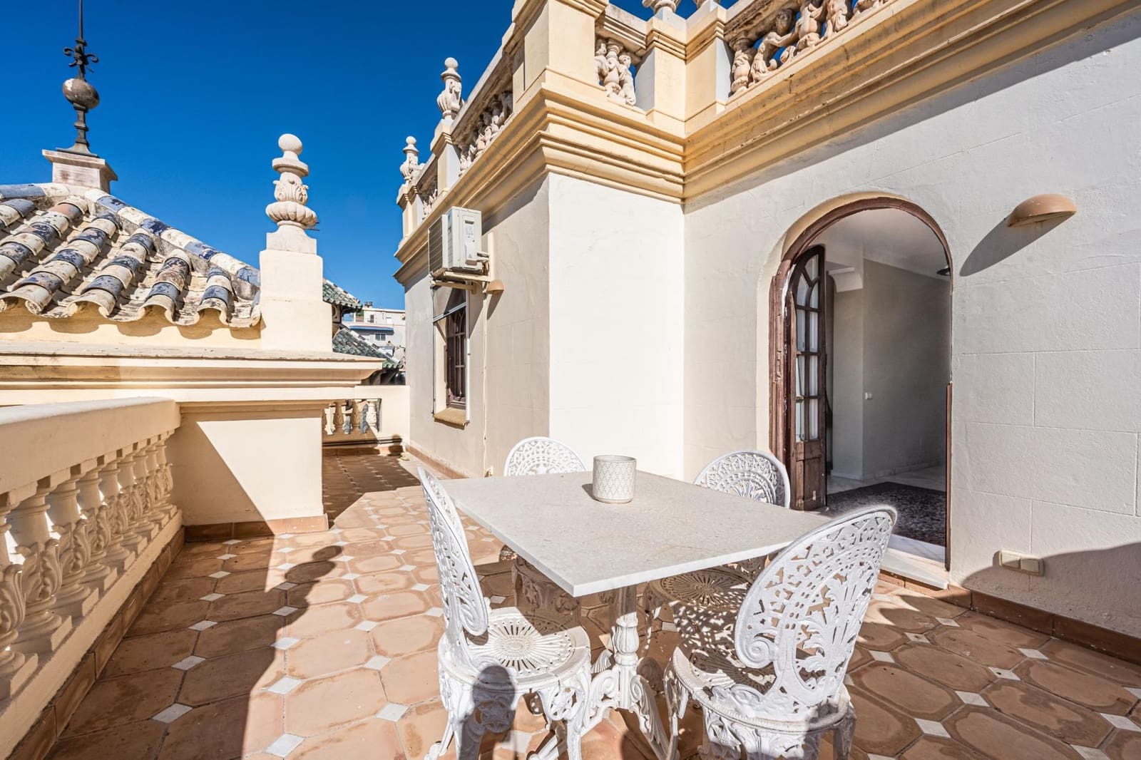 3 soveværelse Penthouse til salg i Malaga by med garage - € 1.570.000 (Ref: 9204427)