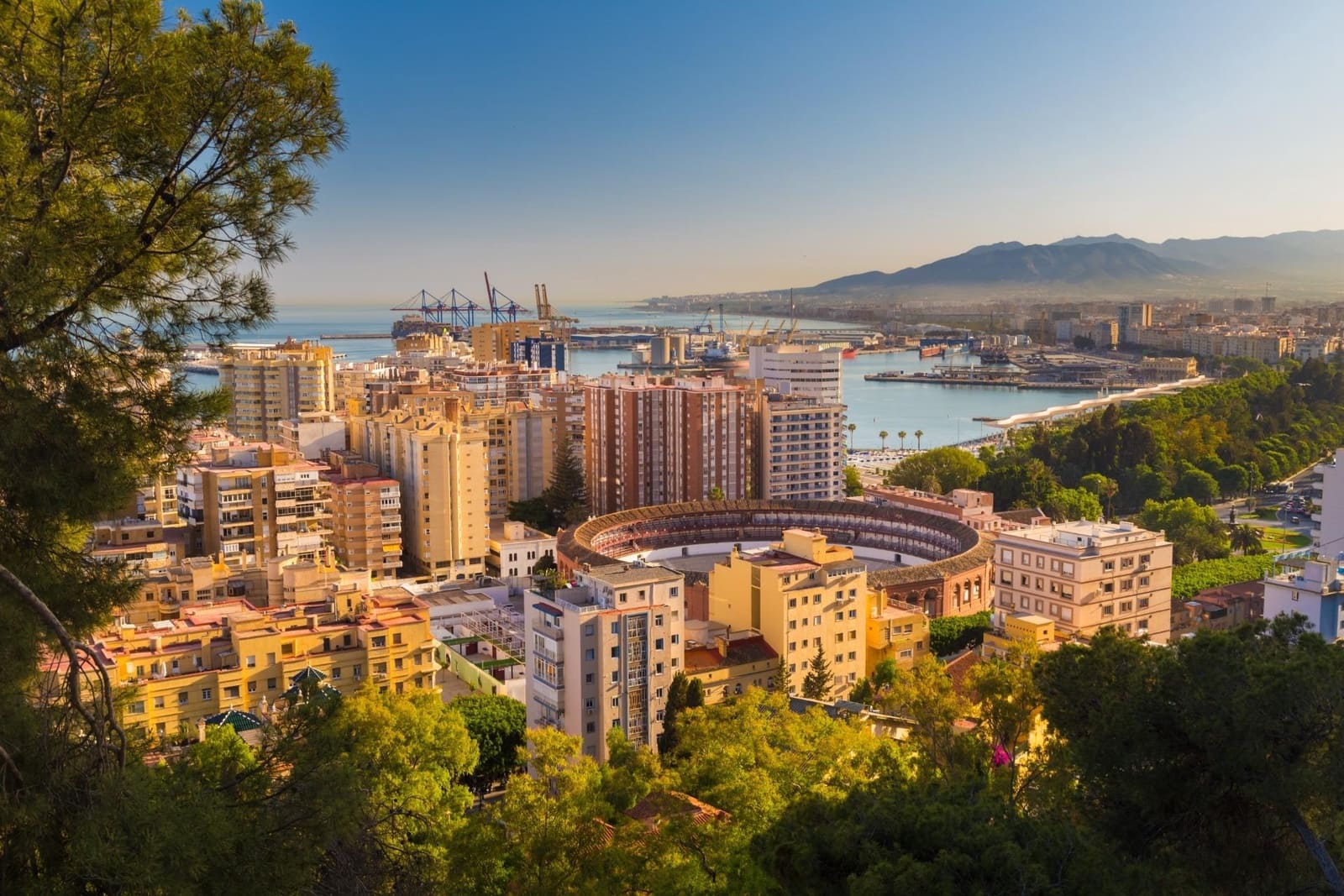 3 soveværelse Penthouse til salg i Malaga by med garage - € 1.570.000 (Ref: 9204427)