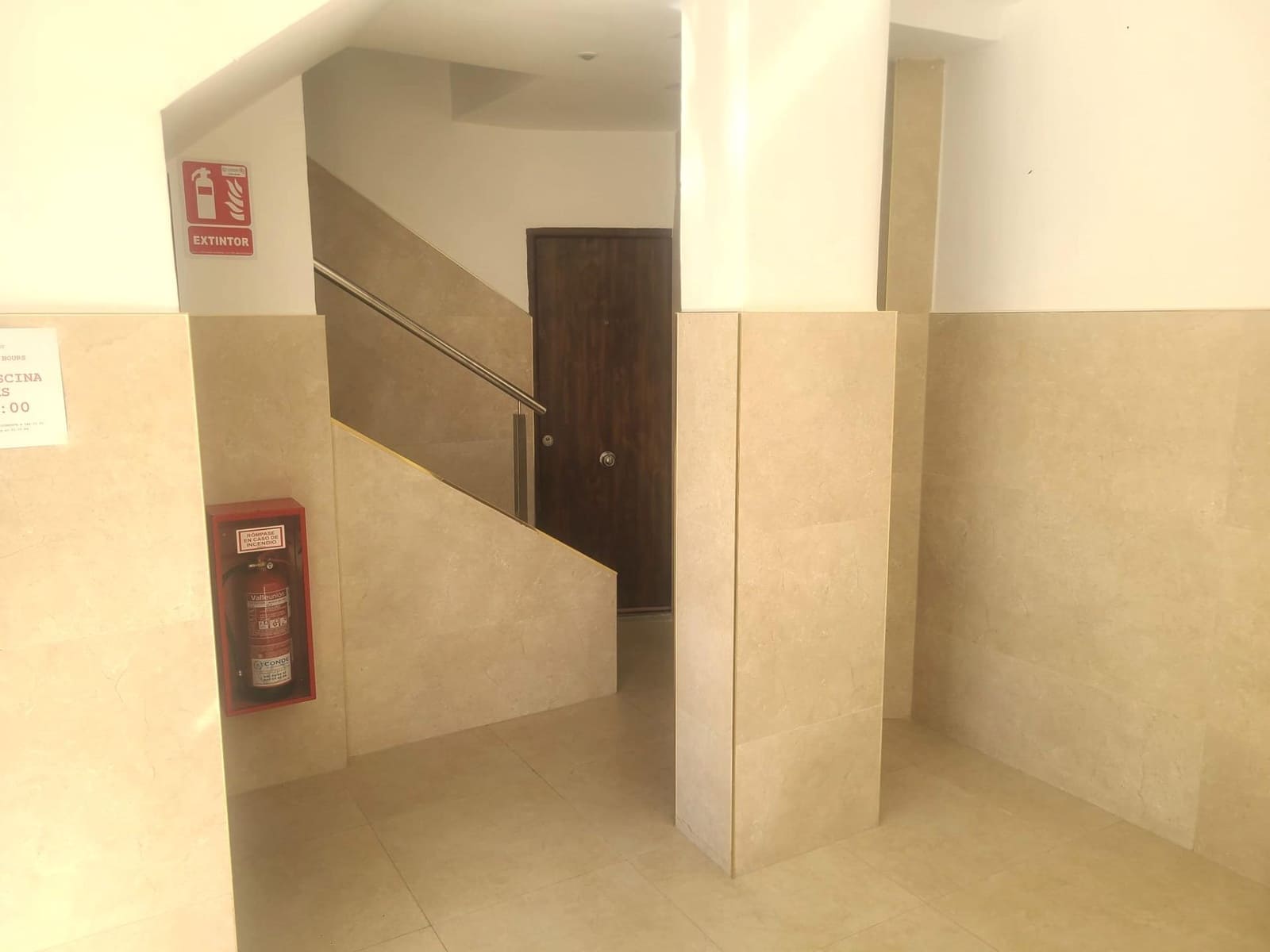 1 Zimmer Apartment zu verkaufen in Calahonda mit Pool - 242.000 € (Ref: 9220209)