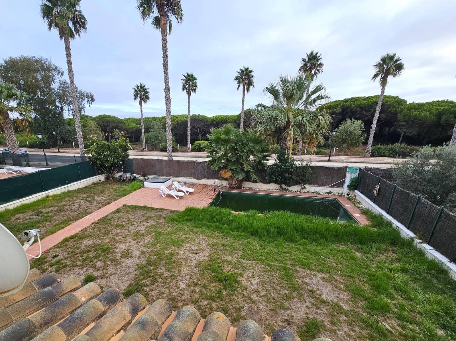 4 sypialnia Willa na sprzedaż w Novo Sancti Petri z basenem - 620 000 € (Ref: 9353560)