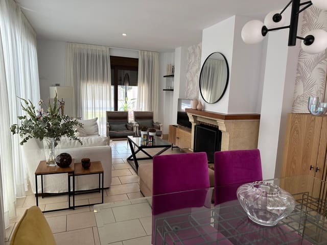 4 quarto Moradia para venda em Novo Sancti Petri, Chiclana de la Frontera com piscina garagem - 650 000 € (Ref: 9353560)