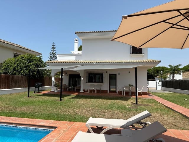 4 quarto Moradia para venda em Novo Sancti Petri, Chiclana de la Frontera com piscina garagem - 650 000 € (Ref: 9353560)
