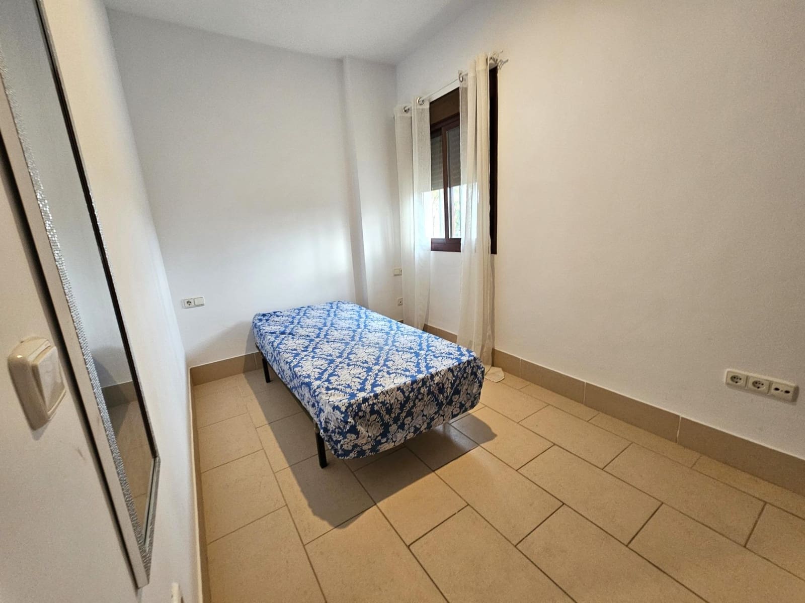 4 sypialnia Willa na sprzedaż w Novo Sancti Petri z basenem garażem - 650 000 € (Ref: 9353560)