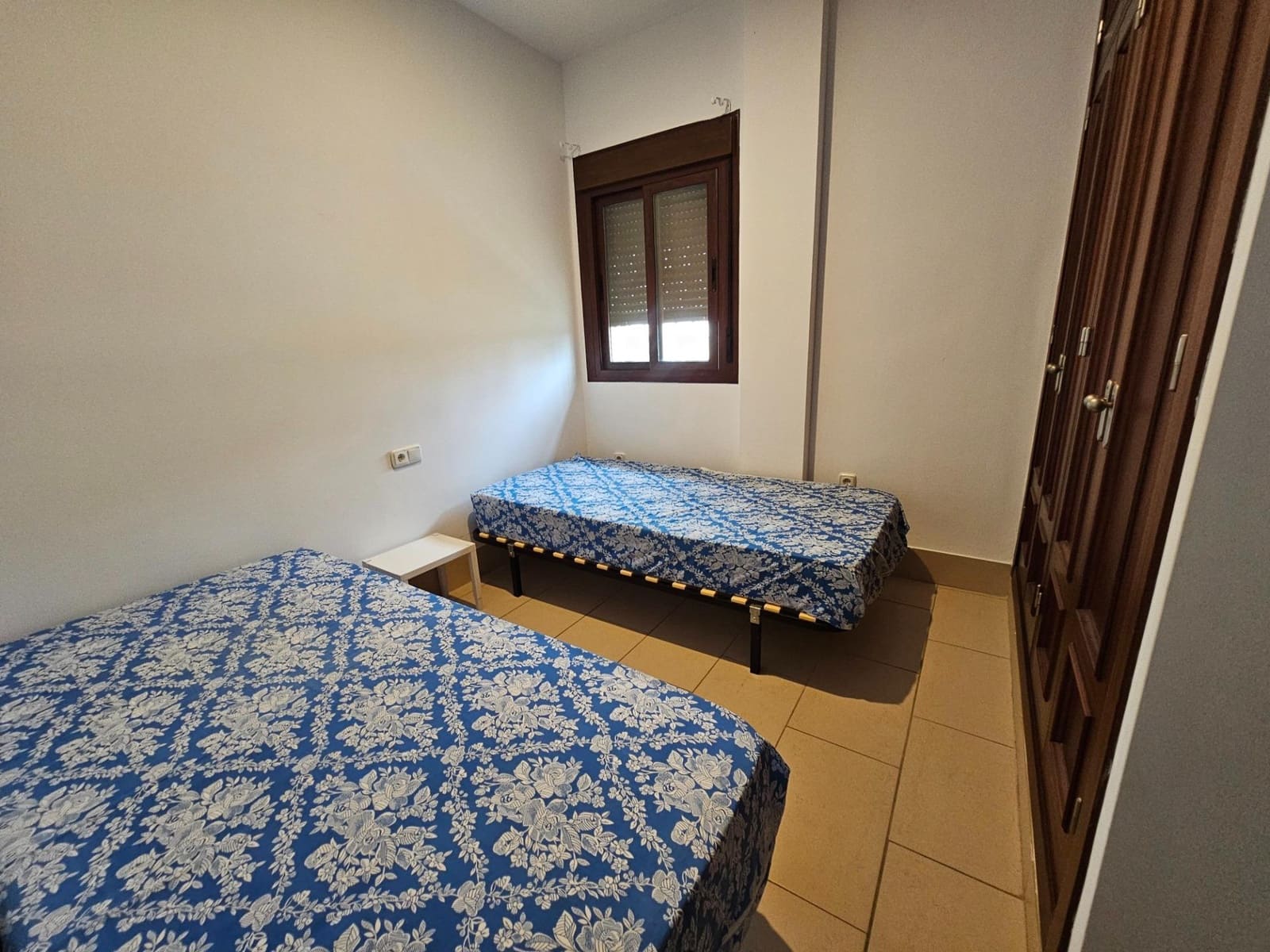 4 sypialnia Willa na sprzedaż w Novo Sancti Petri z basenem garażem - 650 000 € (Ref: 9353560)