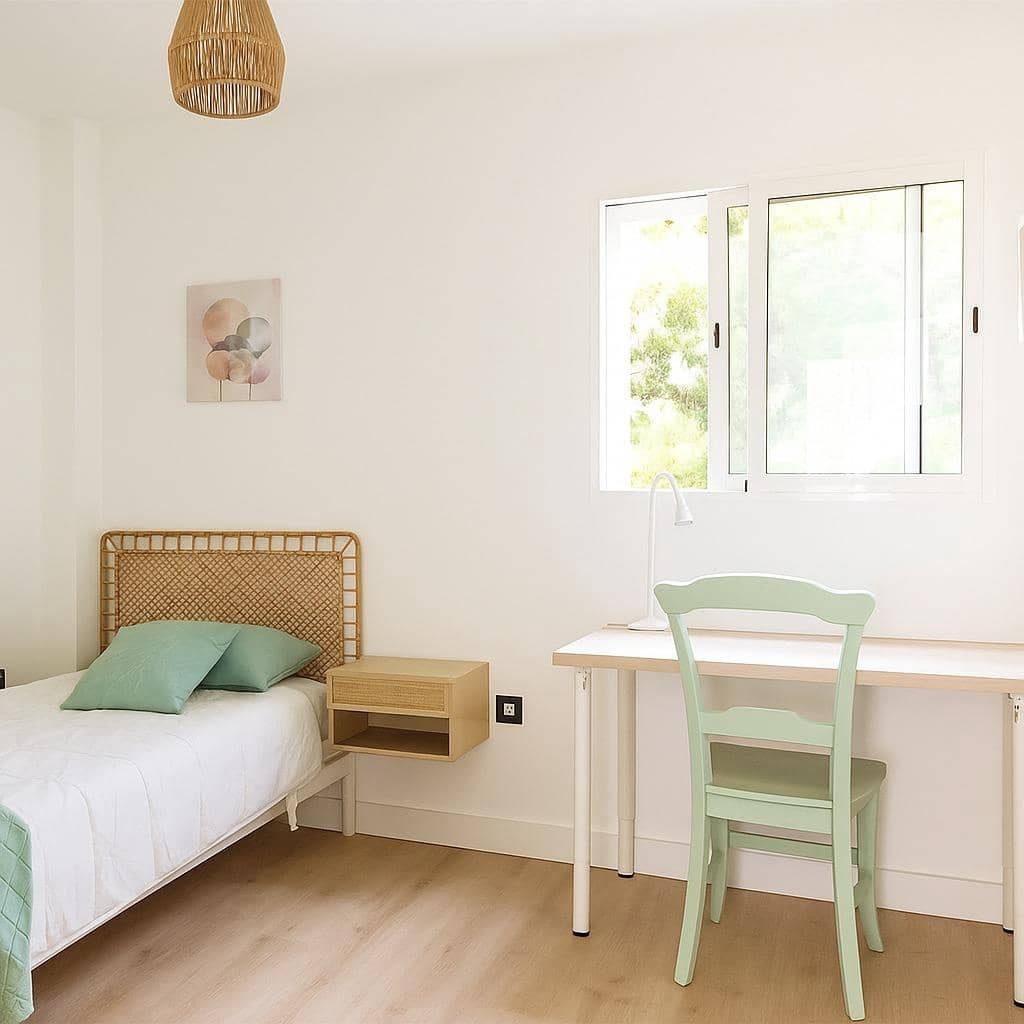 3 Zimmer Wohnung zu verkaufen in Estepona mit Pool Garage - 310.000 € (Ref: 9373801)