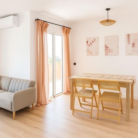 3 Zimmer Wohnung zu verkaufen in Estepona mit Pool Garage - 310.000 € (Ref: 9373801)