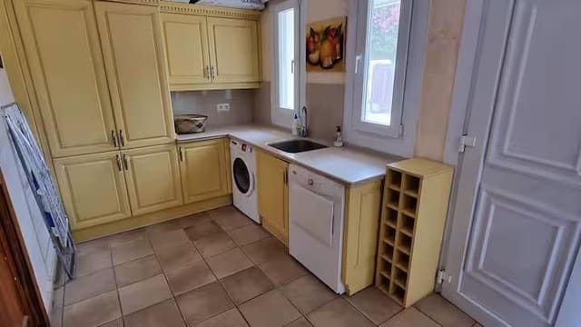 7 soveværelse Villa til salg i Sotogrande Costa, San Roque med swimmingpool garage - € 1.200.000 (Ref: 9373802)