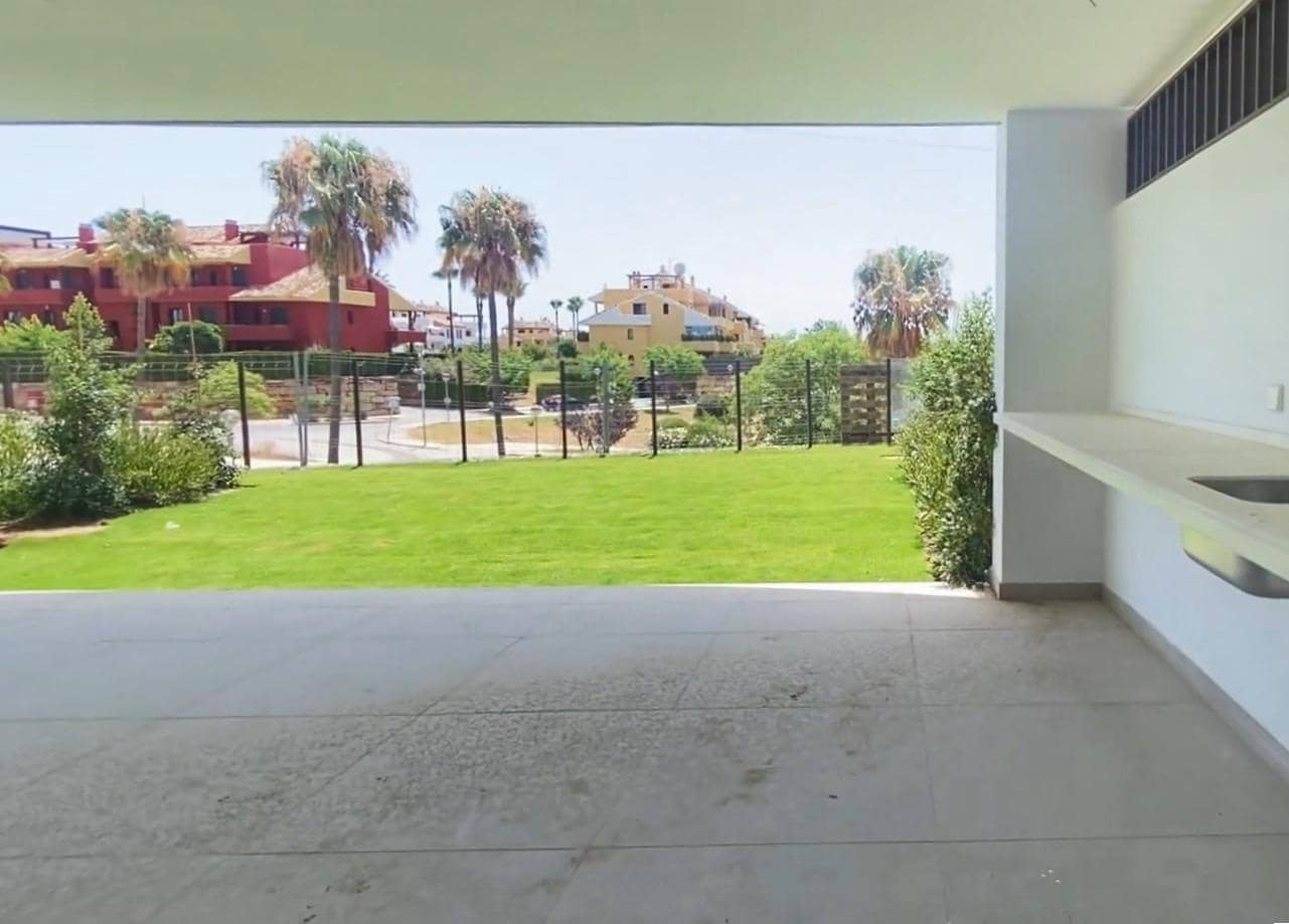 3 soveværelse Lejlighed til salg i Los Flamingos med swimmingpool garage - € 700.000 (Ref: 9382788)