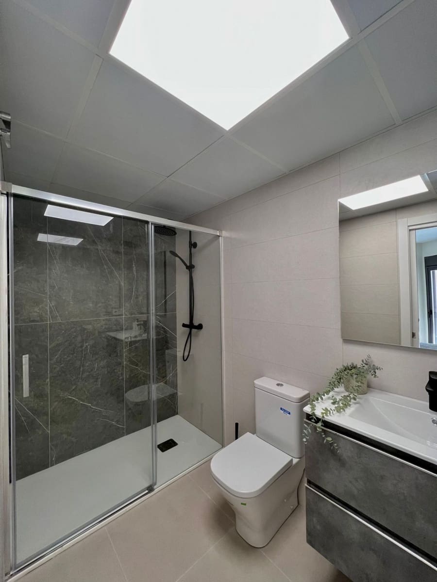 1 bedroom Apartment for sale in Almayate with pool garage - € 341,000 (Ref: 9390685)