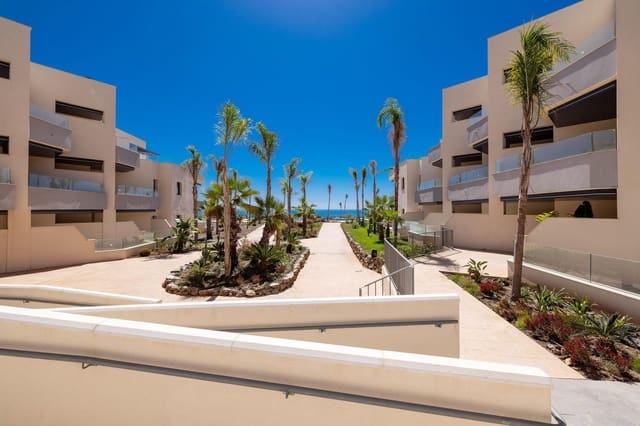 2 bedroom Apartment for sale in Almayate, Vélez-Málaga with pool garage - € 390,500 (Ref: 9390686)