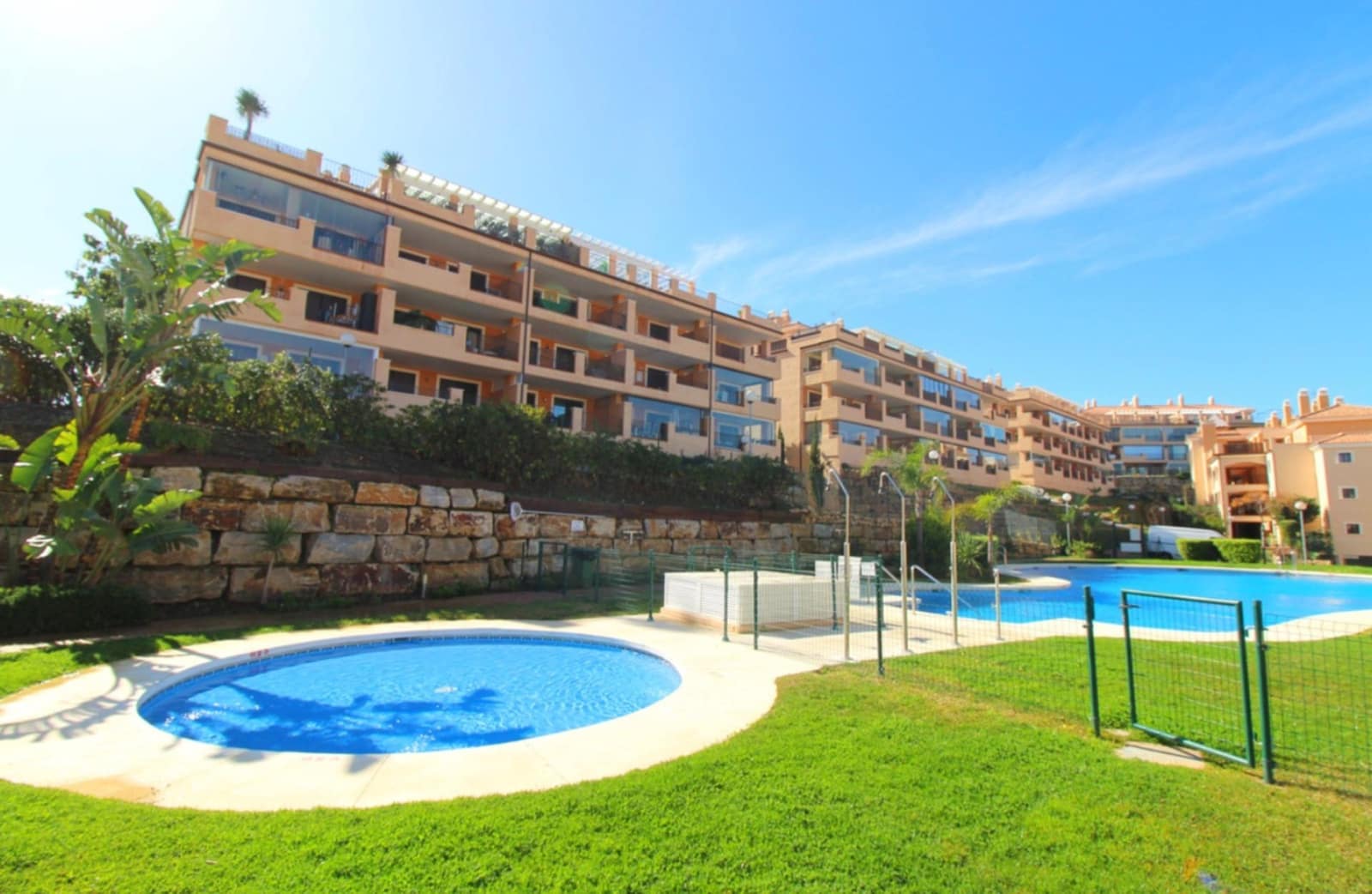 2 bedroom Apartment for sale in Mijas with pool garage - € 299,000 (Ref: 9395938)