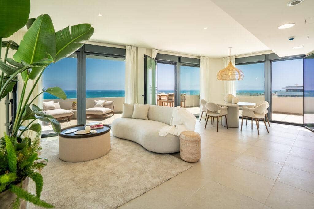 2 Zimmer Apartment zu verkaufen in Torremolinos mit Pool Garage - 778.500 € (Ref: 9398453)