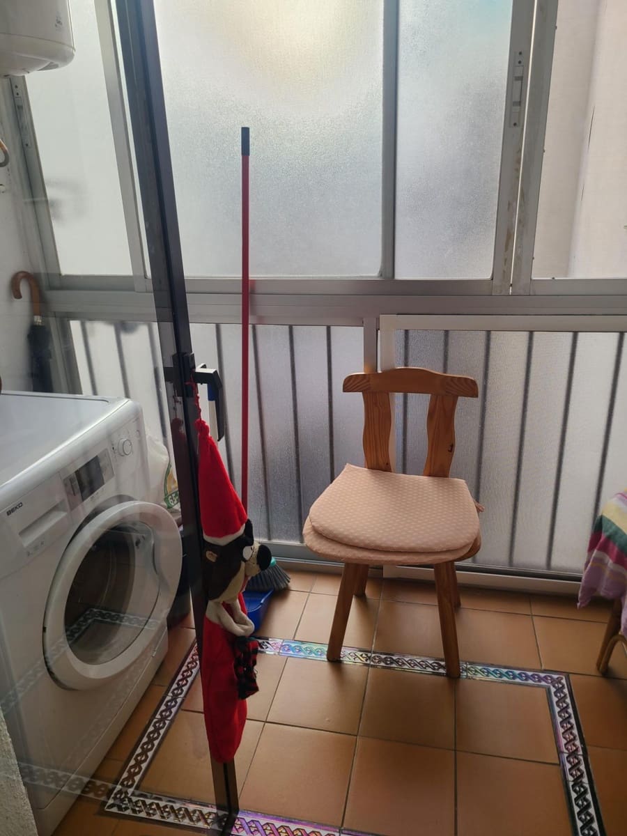 3 slaapkamer Flat te koop in Fuengirola met zwembad - € 349.900 (Ref: 9415854)