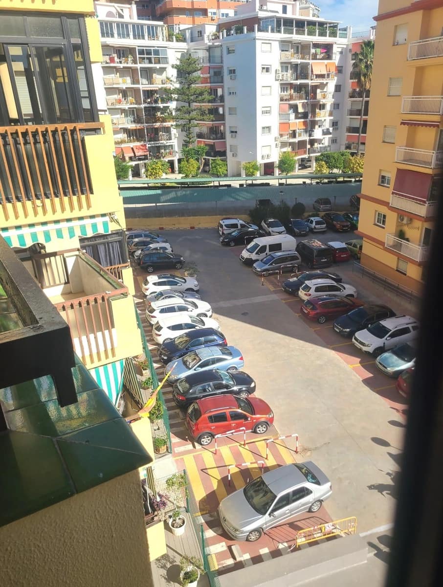 3 slaapkamer Flat te koop in Fuengirola met zwembad - € 349.900 (Ref: 9415854)