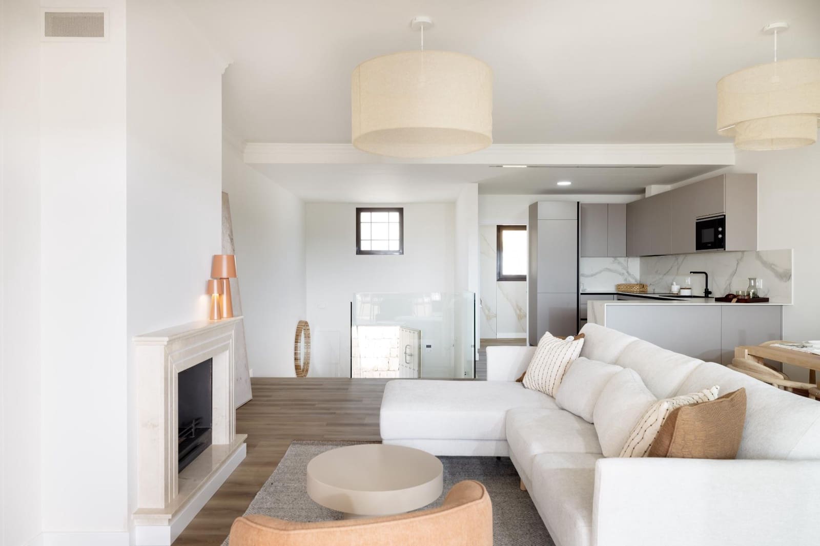 3 sovrum Radhus till salu i Estepona med pool garage - 470 250 € (Ref: 9548129)