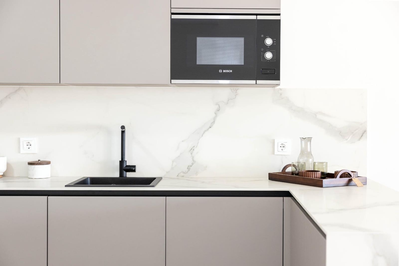 3 sovrum Radhus till salu i Estepona med pool garage - 470 250 € (Ref: 9548129)