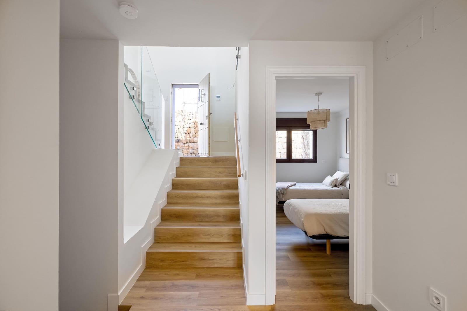 3 sovrum Radhus till salu i Estepona med pool garage - 470 250 € (Ref: 9548129)