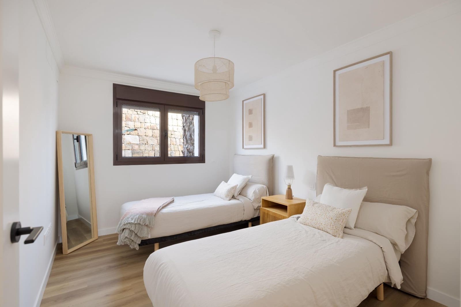 3 sovrum Radhus till salu i Estepona med pool garage - 470 250 € (Ref: 9548129)