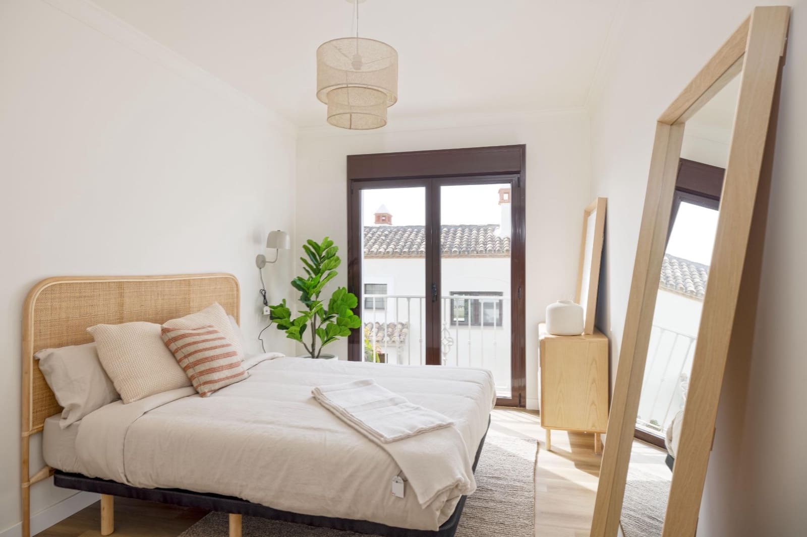 3 sovrum Radhus till salu i Estepona med pool garage - 470 250 € (Ref: 9548129)