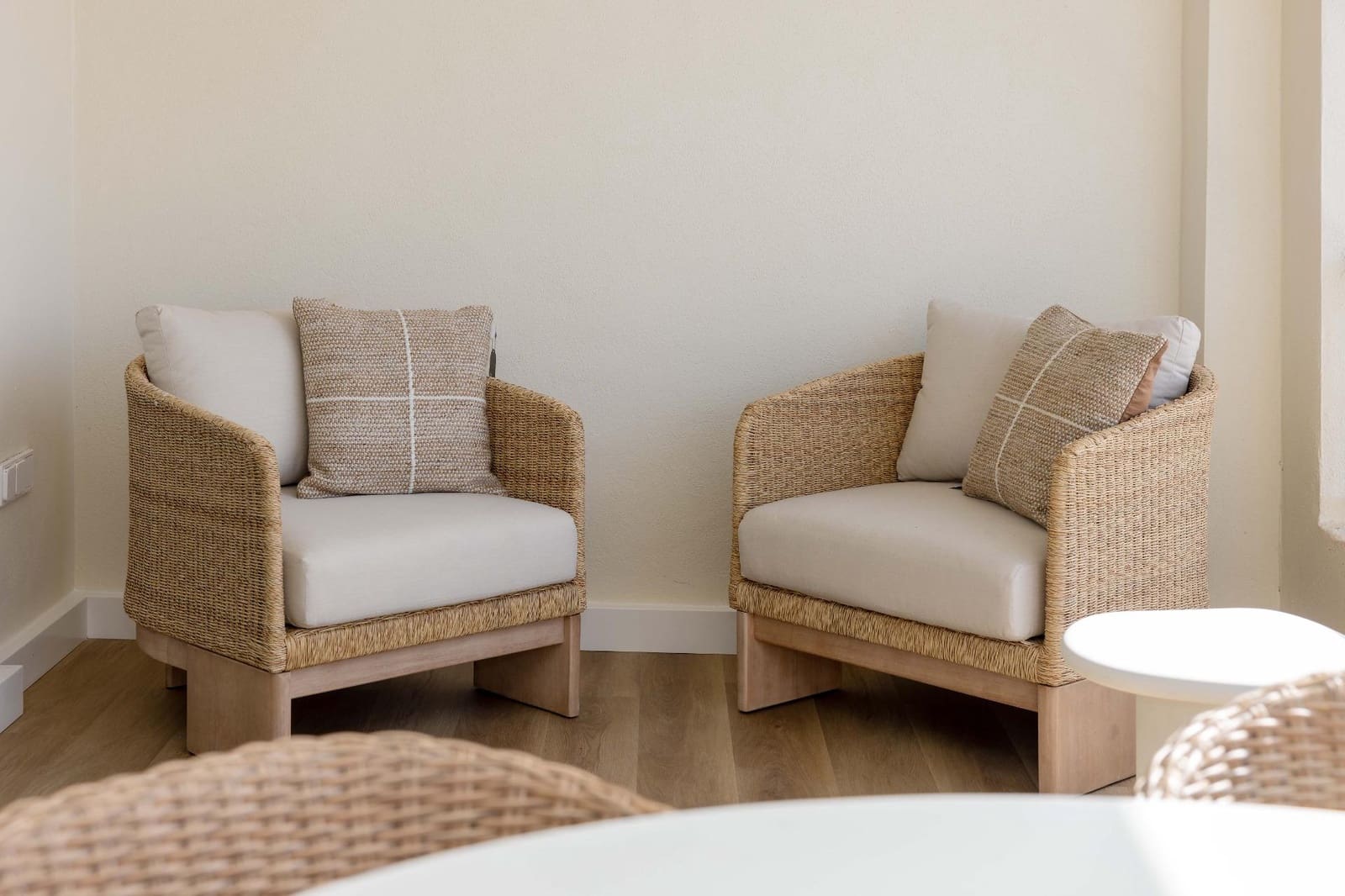 3 sovrum Radhus till salu i Estepona med pool garage - 470 250 € (Ref: 9548129)