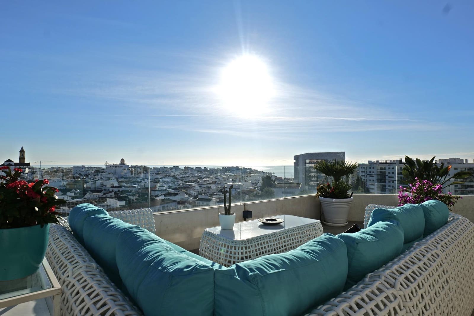 3 bedroom Penthouse for sale in Estepona with pool garage - € 1,770,000 (Ref: 9551323)