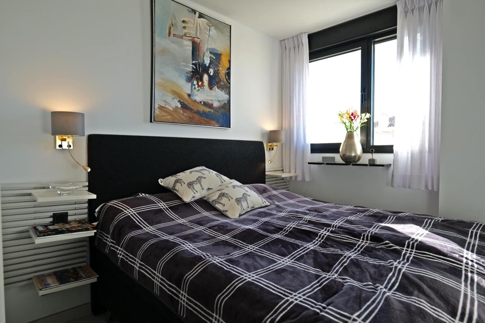 3 bedroom Penthouse for sale in Estepona with pool garage - € 1,770,000 (Ref: 9551323)