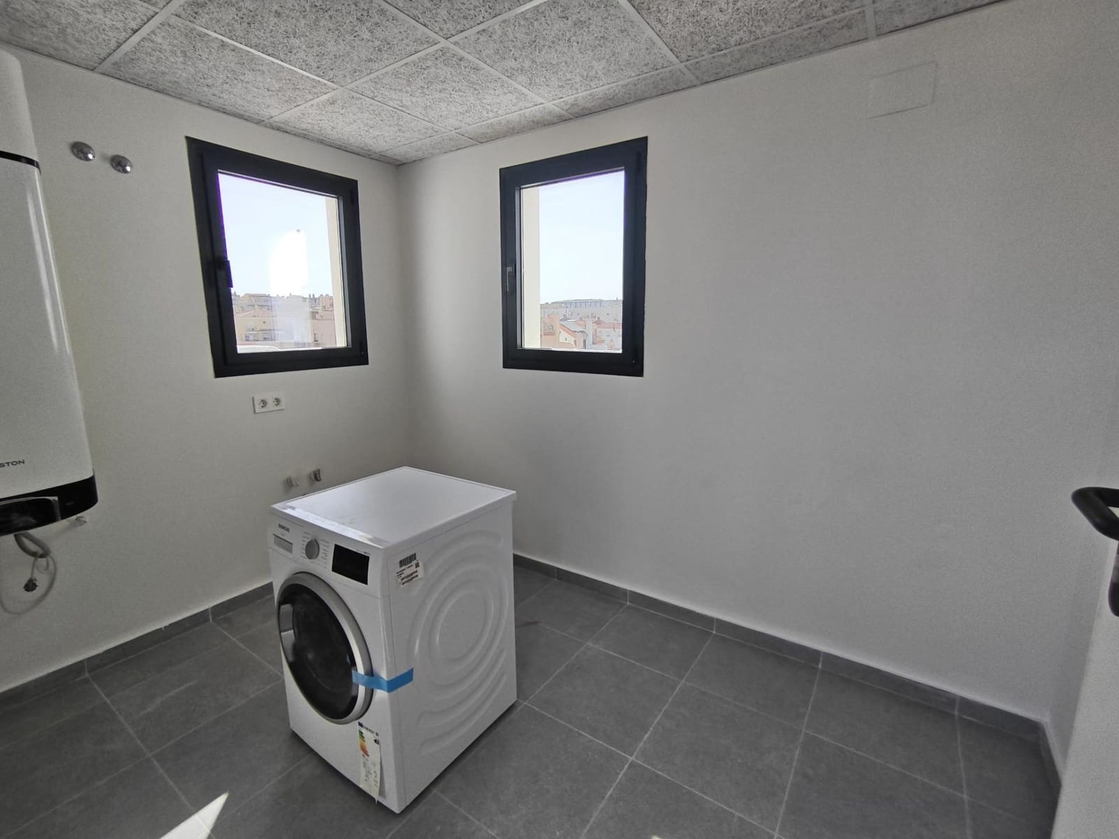 Apartamento de 2 habitaciones en Tarifa en venta con piscina garaje - 492.000 € (Ref: 9571111)