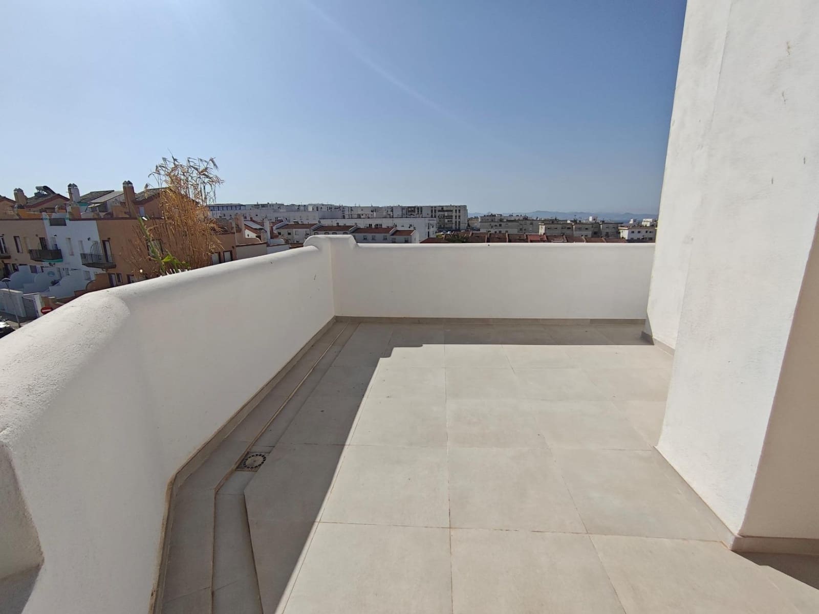 Apartamento de 2 habitaciones en Tarifa en venta con piscina garaje - 492.000 € (Ref: 9571111)