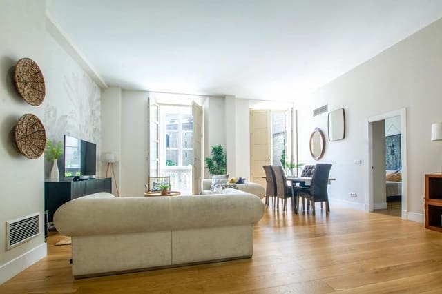 1 makuuhuone Huoneisto myytävänä paikassa Centro Historico, Málaga kaupunki mukana 
autotalli - 550 000 € (Ref: 9596050)