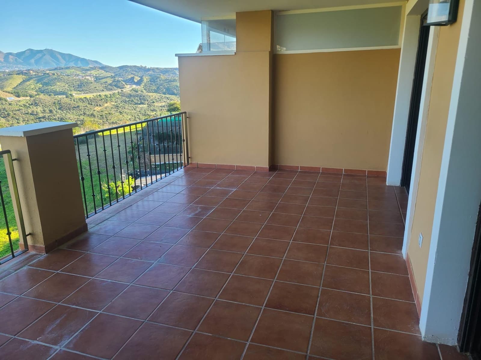 2 sovrum Lägenhet till salu i La Cala de Mijas med garage - 279 000 € (Ref: 9608005)