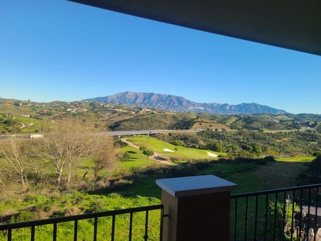 Piso de 2 habitaciones en La Cala de Mijas, Mijas en venta con garaje - 279.000 € (Ref: 9608005)