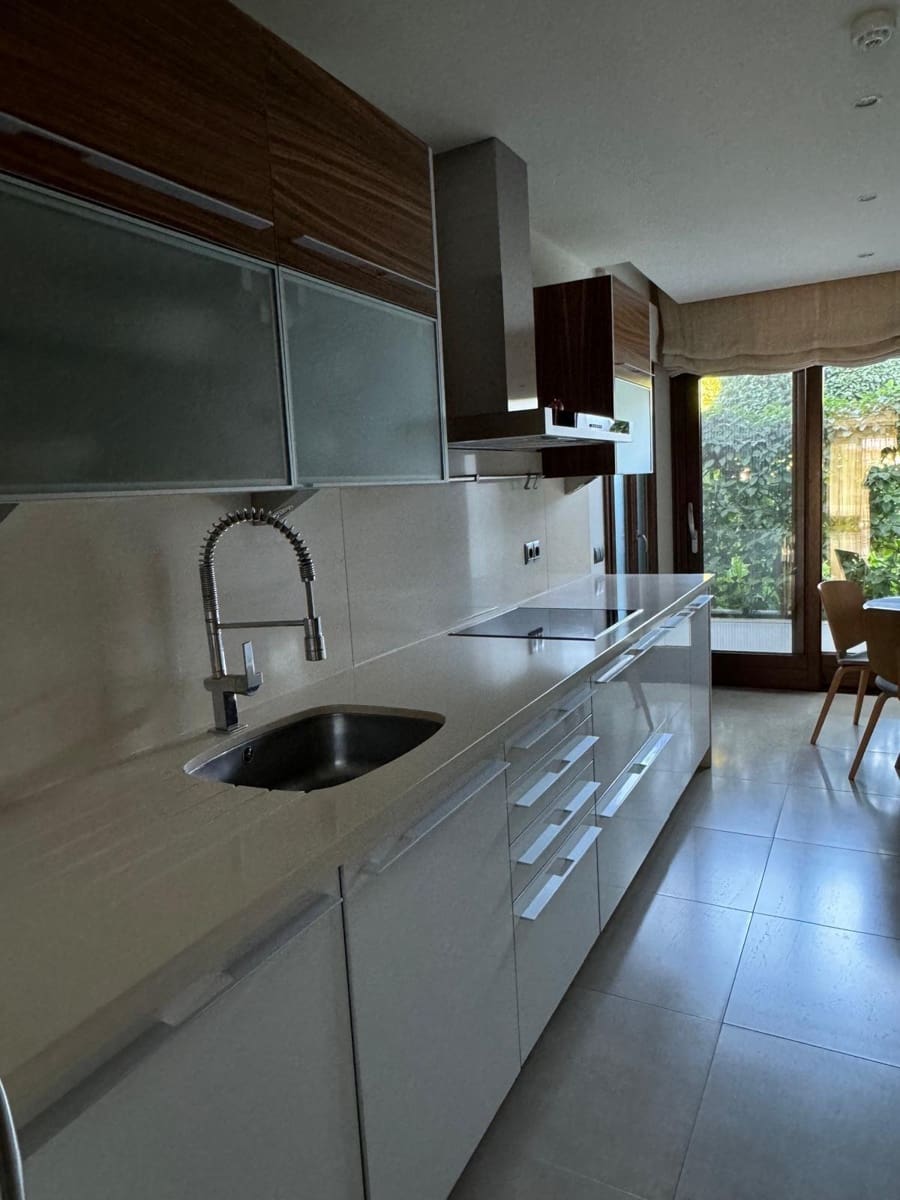2 bedroom Apartment for sale in New Golden Mile with pool garage - € 1,390,000 (Ref: 9637504)