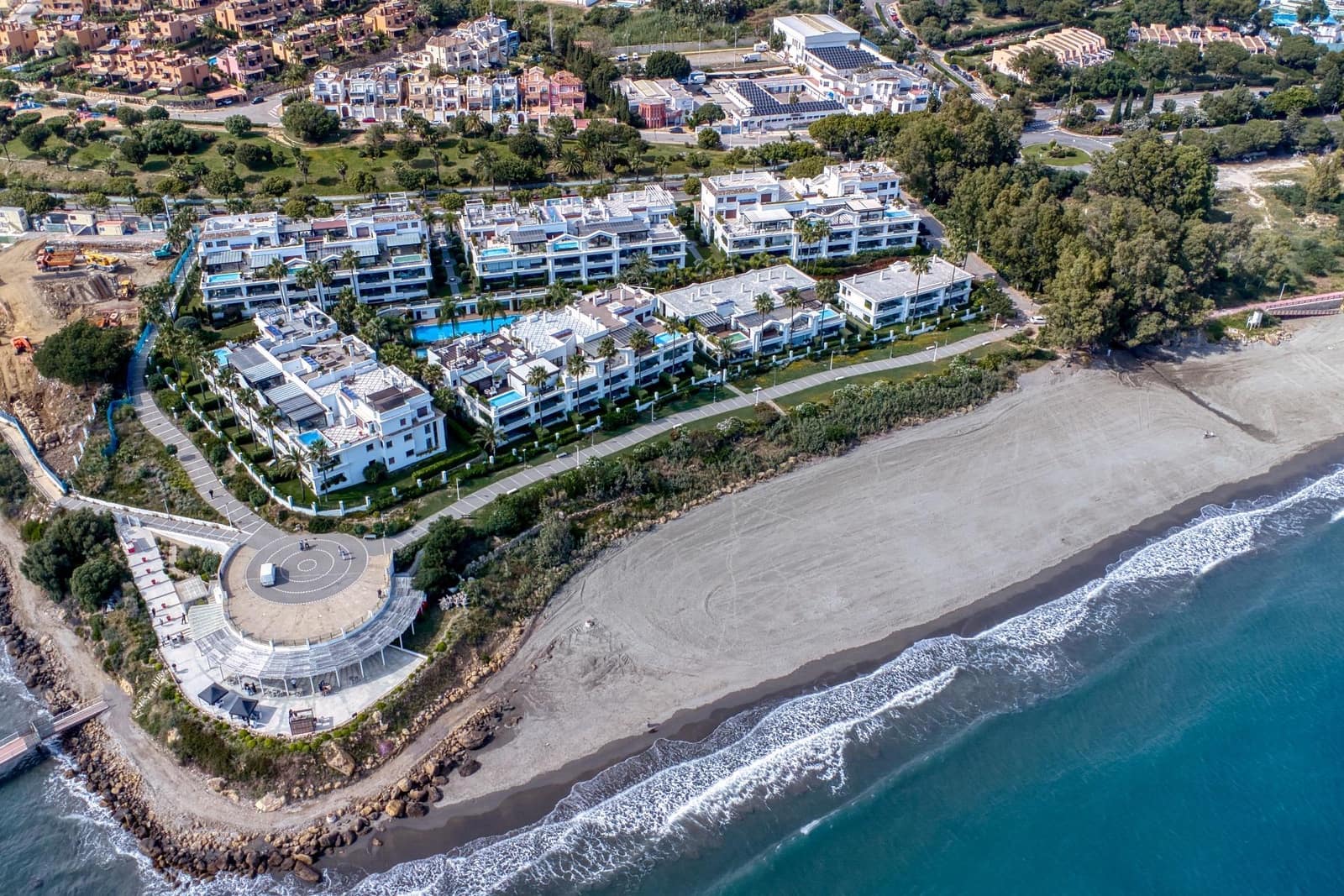 2 bedroom Apartment for sale in New Golden Mile with pool garage - € 1,390,000 (Ref: 9637504)