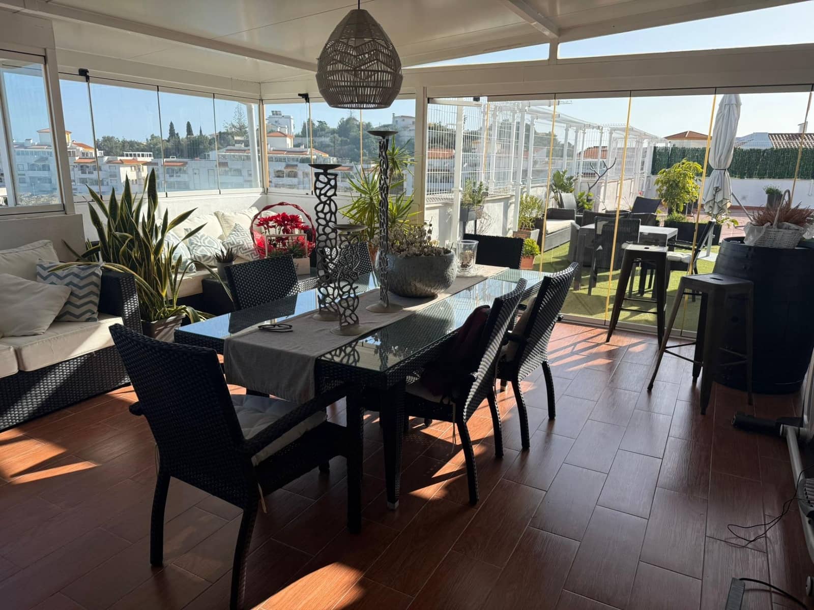 3 bedroom Penthouse for sale in Benalmadena with garage - € 649,000 (Ref: 9698794)