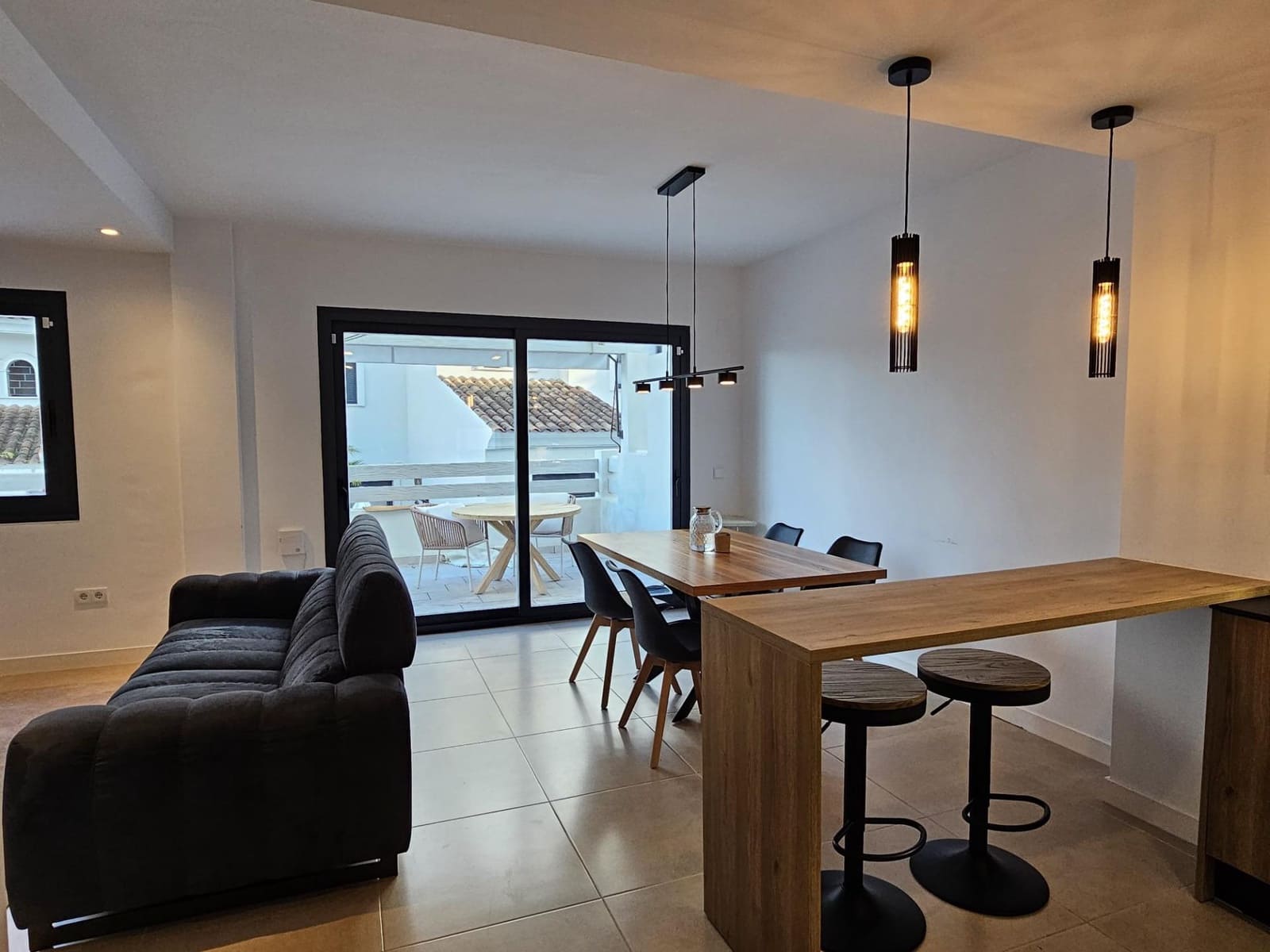 3 camera da letto Villetta a Schiera in vendita in El Paraiso con piscina garage - 545.000 € (Rif: 9711924)