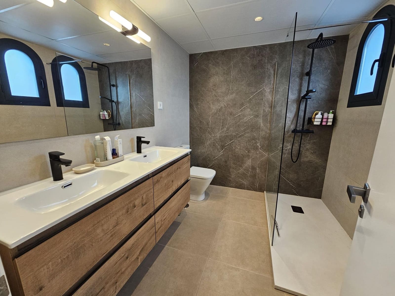 3 camera da letto Villetta a Schiera in vendita in El Paraiso con piscina garage - 545.000 € (Rif: 9711924)