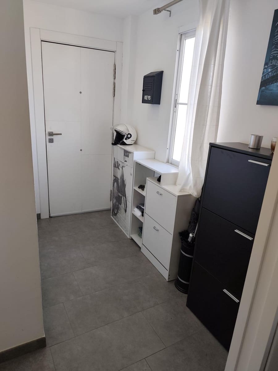 2 Zimmer Penthouse zu verkaufen in Estepona mit Pool Garage - 447.000 € (Ref: 9711925)