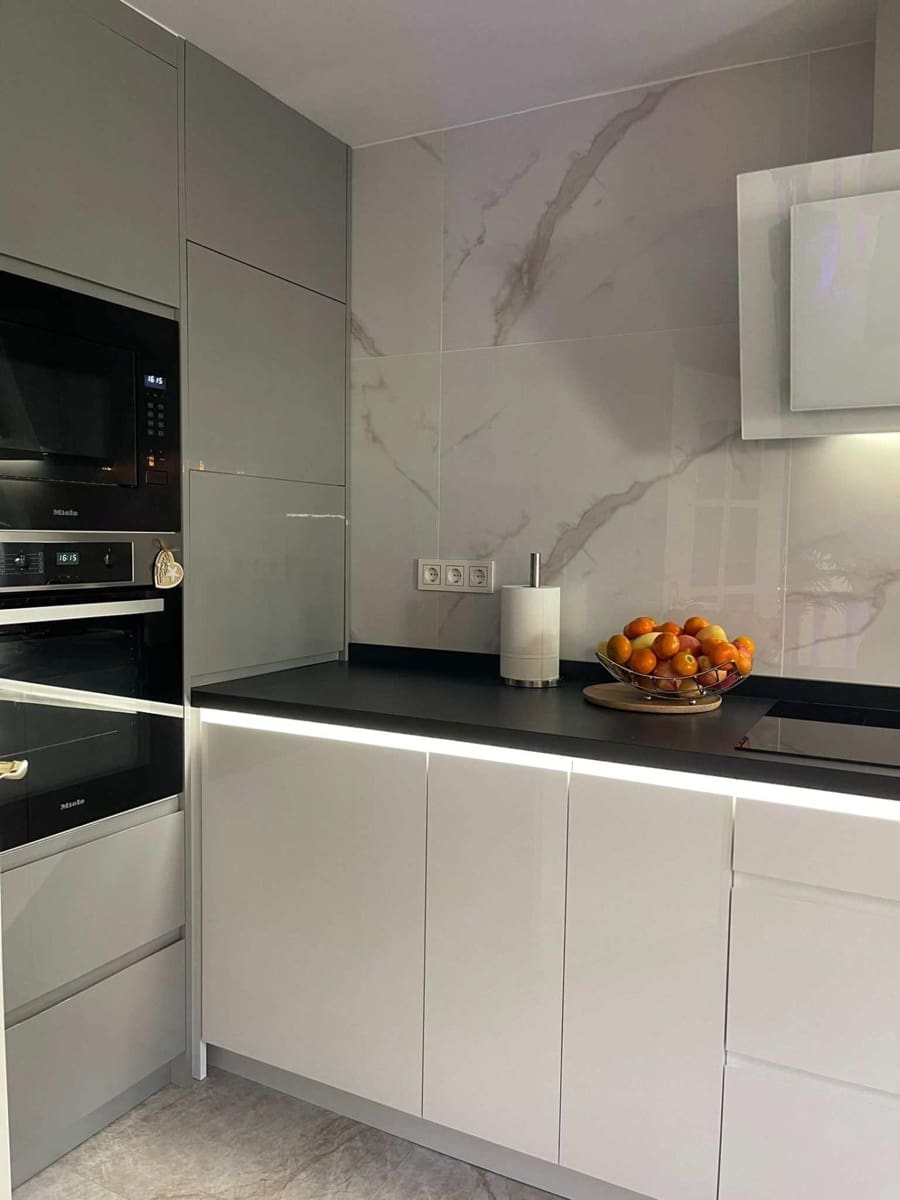 7 soveværelse Rækkehus til salg i Sitio de Calahonda med swimmingpool garage - € 620.000 (Ref: 9747800)