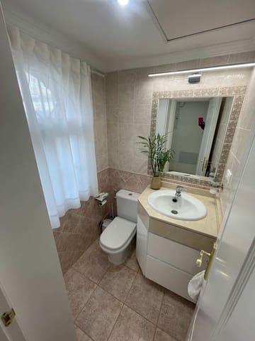 7 soveværelse Rækkehus til salg i Sitio de Calahonda, Mijas med swimmingpool garage - € 620.000 (Ref: 9747800)