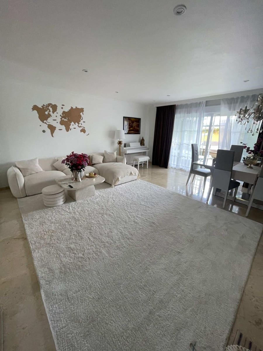 7 soveværelse Rækkehus til salg i Sitio de Calahonda med swimmingpool garage - € 620.000 (Ref: 9747800)