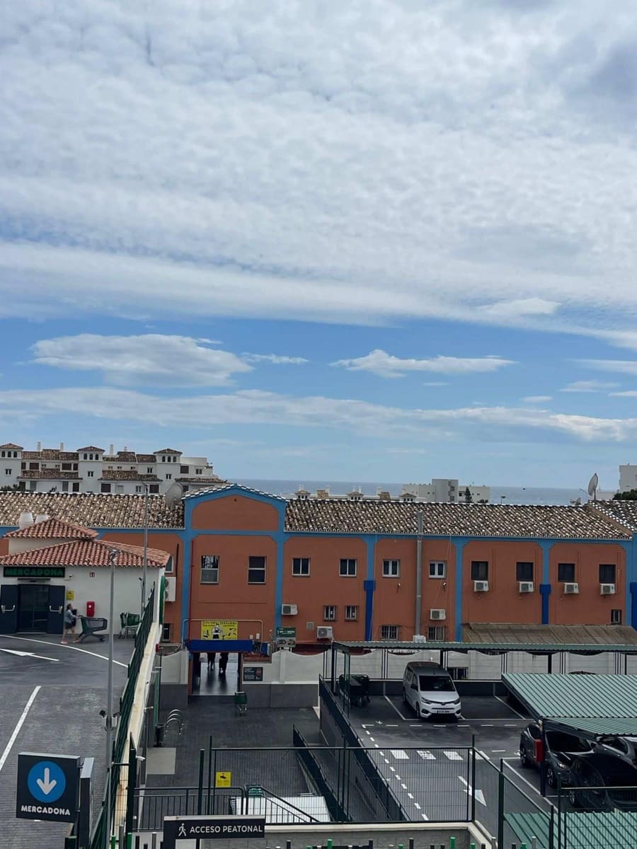 7 soveværelse Rækkehus til salg i Sitio de Calahonda med swimmingpool garage - € 620.000 (Ref: 9747800)