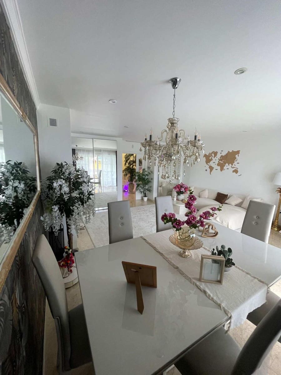 7 soveværelse Rækkehus til salg i Sitio de Calahonda med swimmingpool garage - € 620.000 (Ref: 9747800)