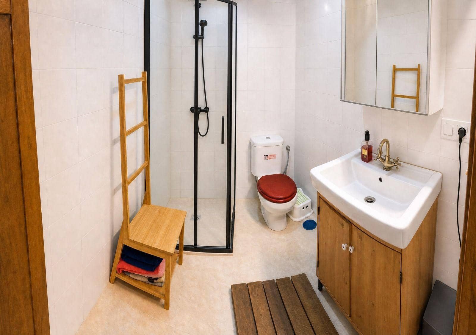 3 bedroom Townhouse for sale in Facinas with garage - € 580,000 (Ref: 9751939)