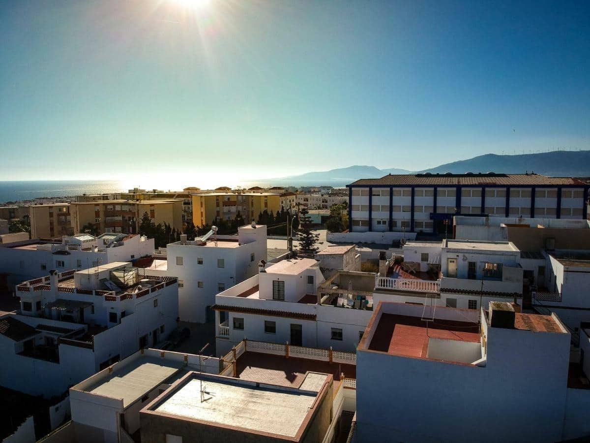 8 sovrum Lägenhet till salu i Tarifa med garage - 980 000 € (Ref: 9758020)