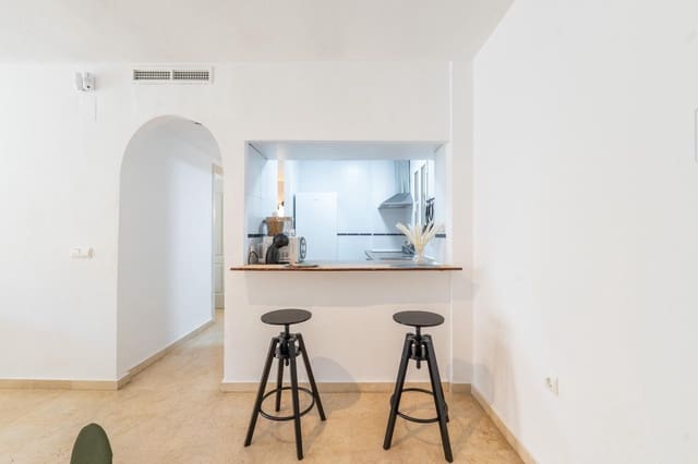 2 slaapkamer Appartement te koop in Nueva Torrequebrada, Benalmádena met zwembad garage - € 294.000 (Ref: 9780490)