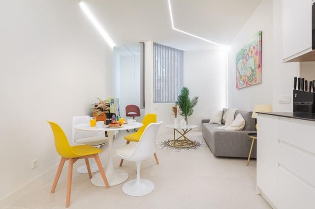 1 sypialnia Apartament na sprzedaż w Centro, Miasto Málaga - 270 000 € (Ref: 9811521)